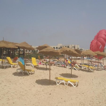 Daphne Bahia Beach Hotel Hammamet Exterior photo